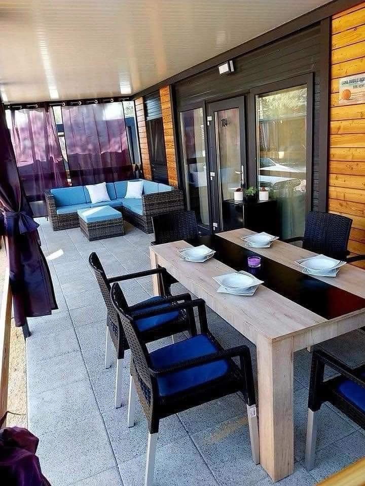 Velika natkrivena terasa 24m²